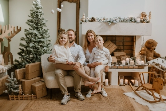 Cartes de vœux, idées cadeaux, souvenirs… : 4 raisons de faire une séance photo de Noël